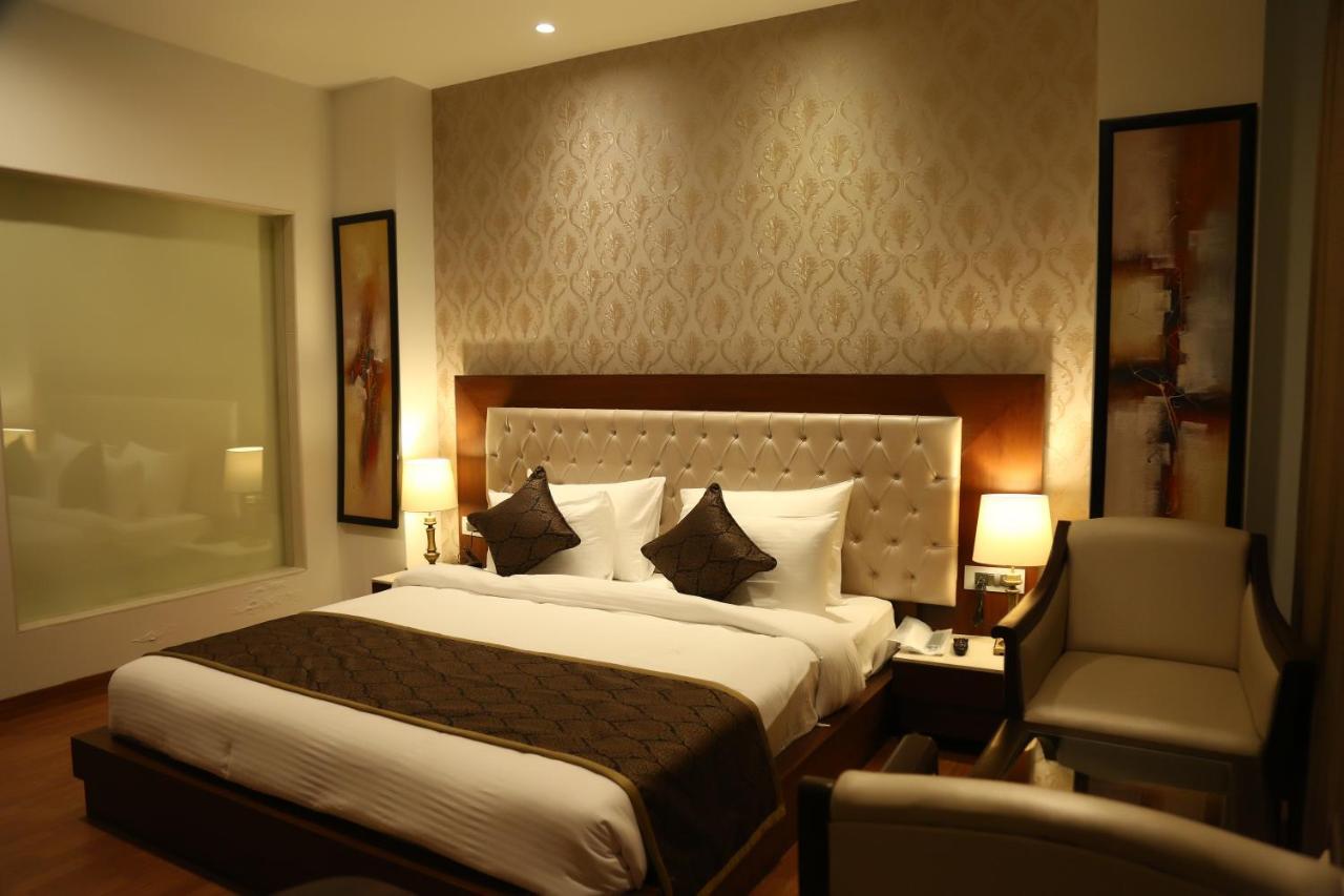 Hotel Imperia Suites جالاندار المظهر الخارجي الصورة