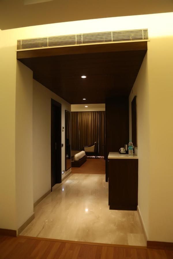 Hotel Imperia Suites جالاندار المظهر الخارجي الصورة
