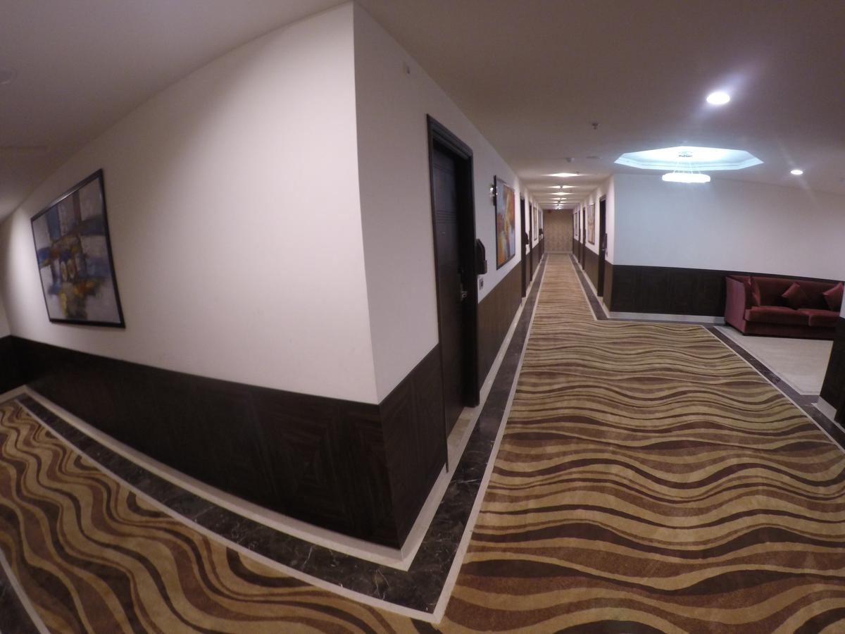 Hotel Imperia Suites جالاندار المظهر الخارجي الصورة