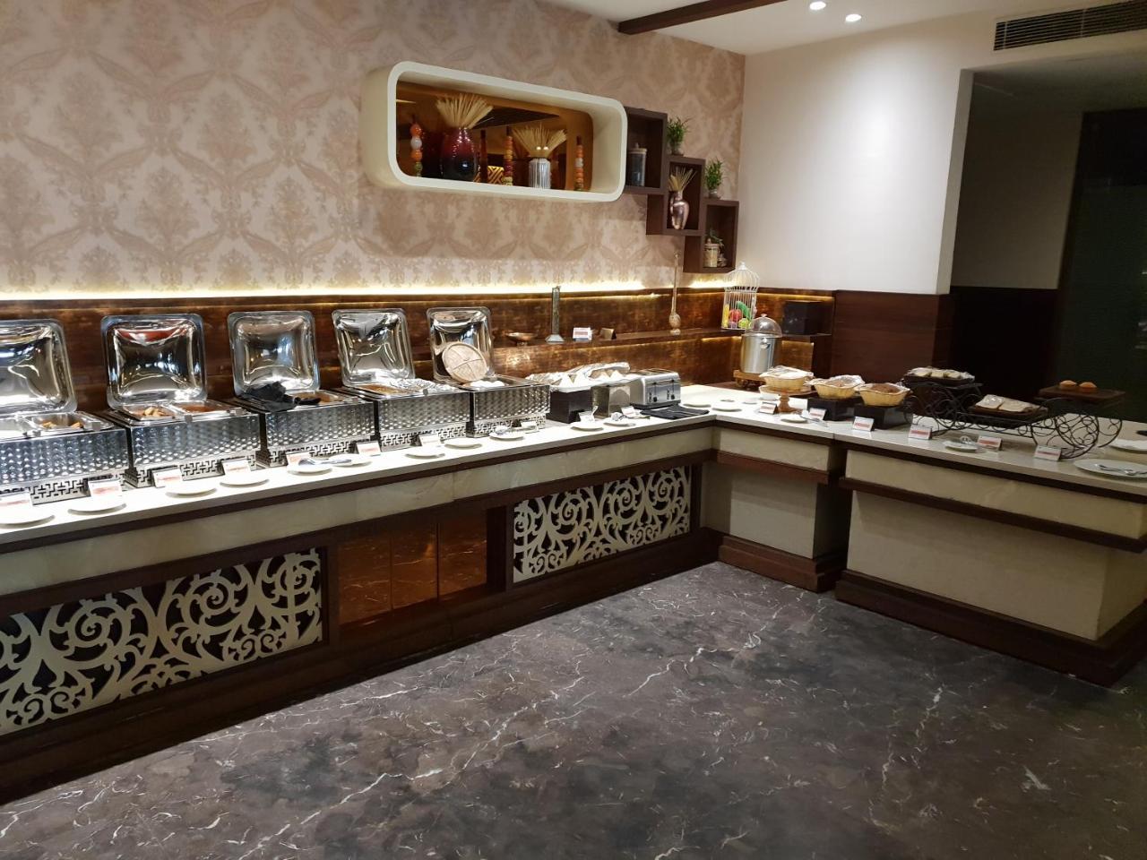 Hotel Imperia Suites جالاندار المظهر الخارجي الصورة